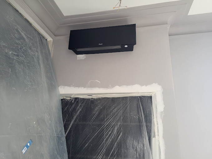 Installation climatiseur dans une maison